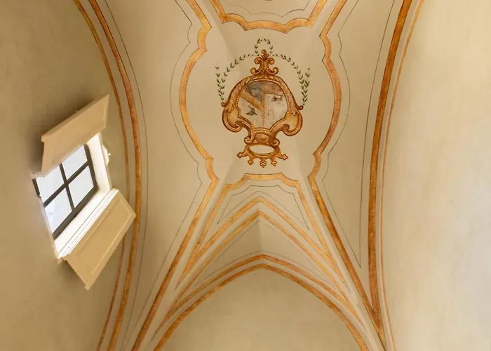 Palazzo Zaca Bed & Breakfast 3*