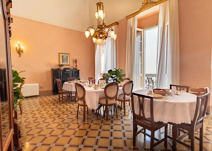 Palazzo Zaca Bed and breakfast